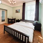 Ξενοδοχείο Gosztonyi *