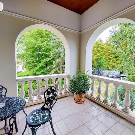 Hotel Gosztonyi Siofok