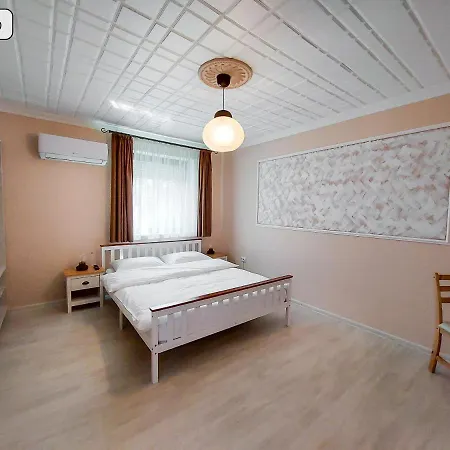 Gosztonyi Hotel