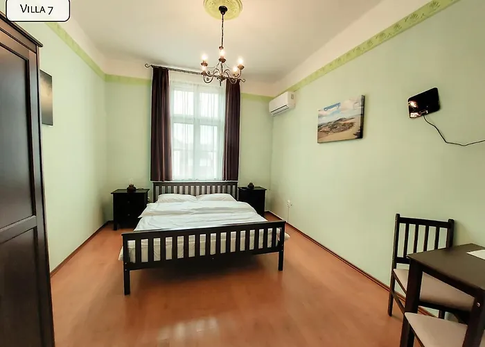 ホテル Gosztonyi シオーフォク